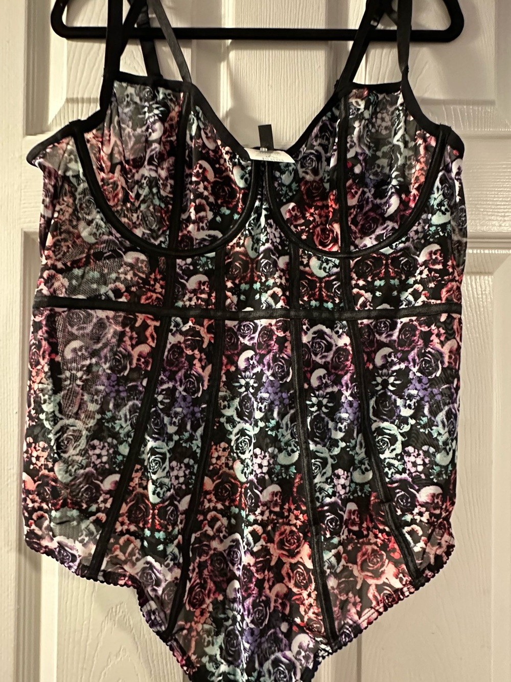 torrid NWT Black Floral & Skull Longline Underwire Bodysuit - Picture 2 of 12